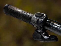 Giant - RideControl Ergo SG - Commande Au Guidon 7 Giant - RideControl Ergo SG - Commande Au Guidon -Vélo Composant Magasin giant ridecontrol ergo sg commande au guidon detail 2 3840x2160